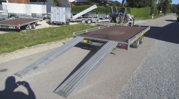 EDUARD Mehrzwecktransporter SR-LS 149