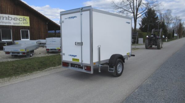 WM-Meyer Kofferanhänger 1300 kg 251x126x150cm